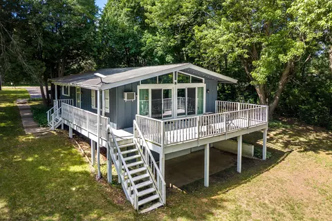 1642 S S Shr, Strongs Prairie, WI 54613