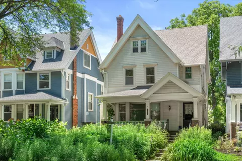 2963 N Prospect, Milwaukee, WI 53211