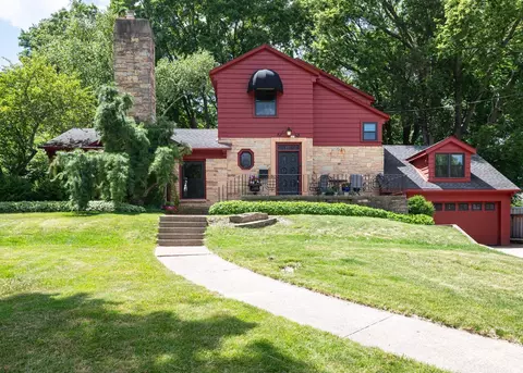 341 S Kane, Burlington, WI 53105