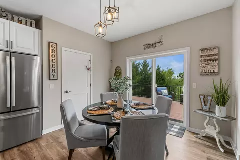 Dining - 387 Drumlin, Ripon, WI 54971 photo 2 of 5