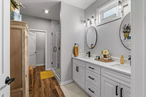 Bath - 387 Drumlin, Ripon, WI 54971 photo 1 of 4