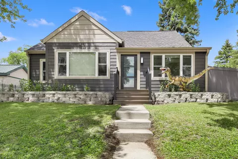 131 Kettle Moraine, Slinger, WI 53086