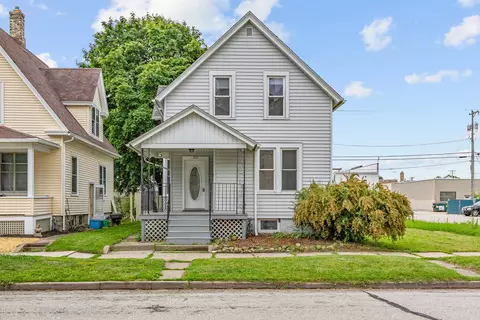 813 Huron, Sheboygan, WI 53081