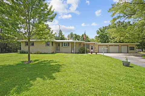 11337 Wilmot, Pleasant Prairie, WI 53158