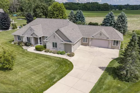 5158 N Union Hl, Concord, WI 53066