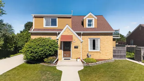 2833 S 10th, Sheboygan, WI 53081