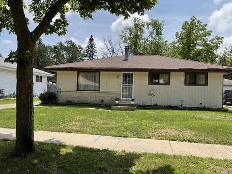 10409 W Villa, Milwaukee, WI 53224
