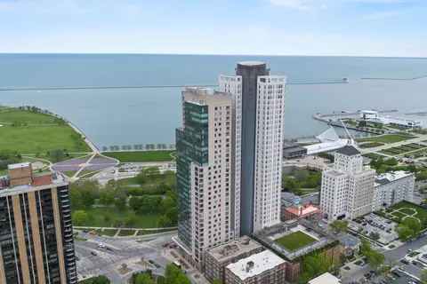 923 E Kilbourn #1803, Milwaukee, WI 53202