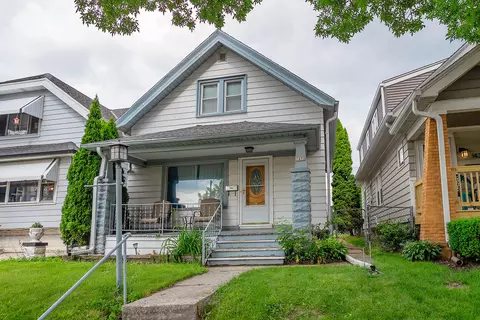 1432 S 78th, West Allis, WI 53214