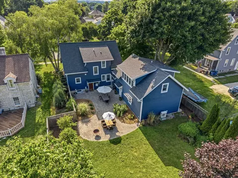 654 N Milwaukee, Port Washington, WI 53074