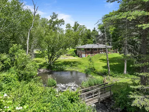 5281 Spring Vly, Burlington, WI 53105