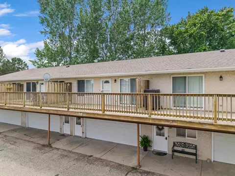 815 Kingston, Caledonia, MN 55921