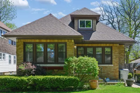2752 N 60th, Milwaukee, WI 53210