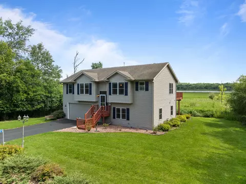 w3647 Lakeview Drive, Geneva, WI 53147