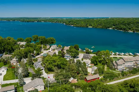 View/Area - 1538 3rd, Delafield, WI 53018 photo 8 of 8