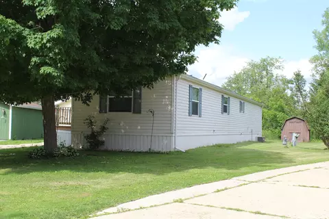 w1211 Hillview Drive #153, Concord, WI 53178