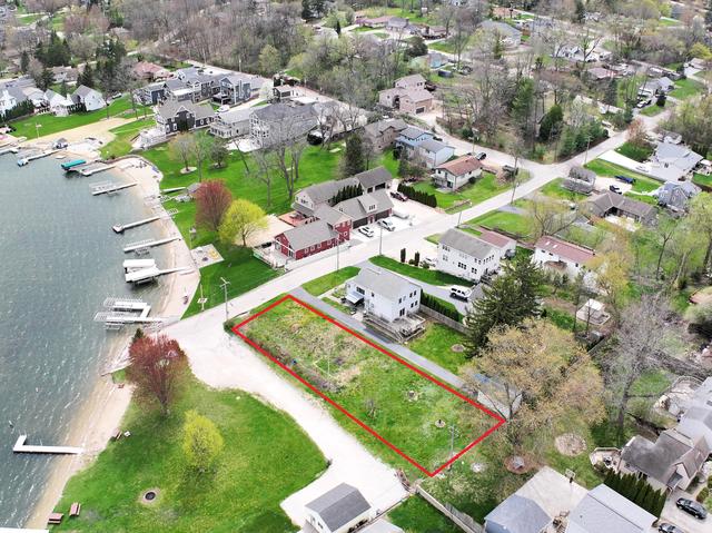 s71w19044 Hillview, Muskego, WI 53150