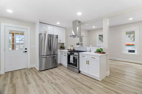 215 N Main, Reeseville, WI 53579 photo 6