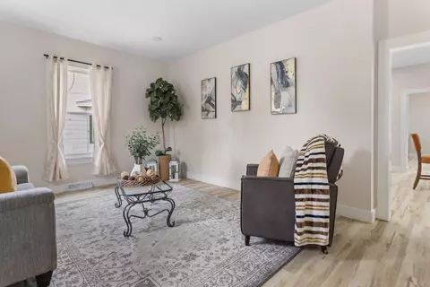 215 N Main, Reeseville, WI 53579 photo 18