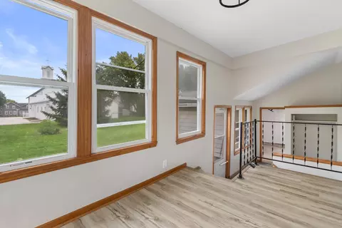 Entry Way - 215 N Main, Reeseville, WI 53579 photo 6 of 6