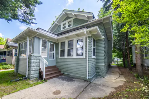 2222 N 51st, Milwaukee, WI 53208
