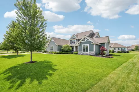 n66w15730 Fox Mdw, Menomonee Falls, WI 53051