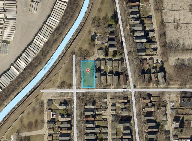 4026 W Clybourn, Milwaukee, WI 53208