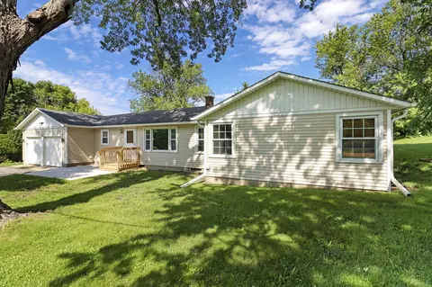 6592 N Lorraine, Richmond, WI 53115