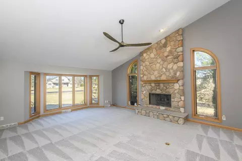 Living - s88w34777 Nesting, Eagle, WI 53119 photo 1 of 9