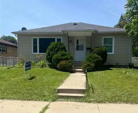 3438 9th, Racine, WI 53402