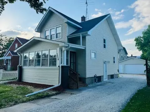 2220 75th, Kenosha, WI 53143