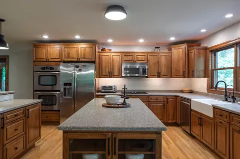 Kitchen - n6587 Mccurdy Road, Onalaska, WI 54636 photo 2 of 3