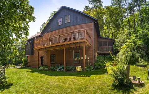 n6587 Mccurdy Road, Onalaska, WI 54636