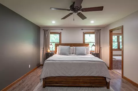 Bedroom - n6587 Mccurdy Road, Onalaska, WI 54636 photo 1 of 7