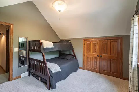 Bedroom - n6587 Mccurdy Road, Onalaska, WI 54636 photo 4 of 7