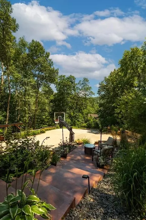 Exterior - n6587 Mccurdy Road, Onalaska, WI 54636 photo 3 of 8