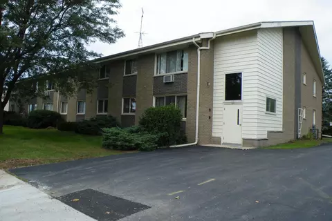 630 W State, Burlington, WI 53105
