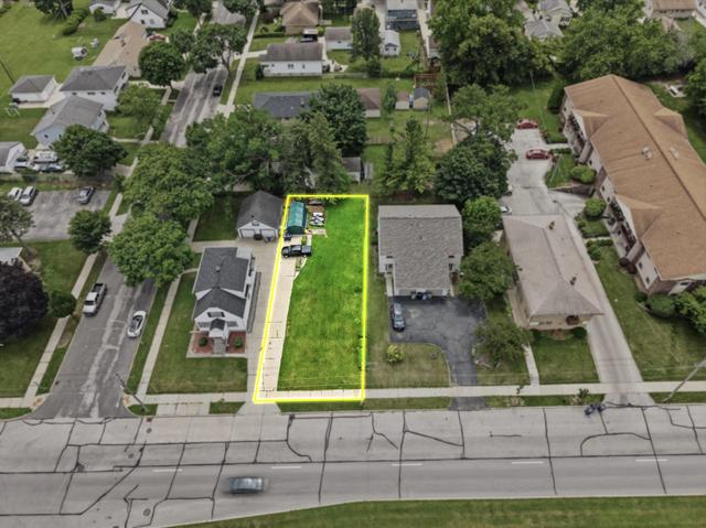 8011 W Oklahoma, Milwaukee, WI 53219