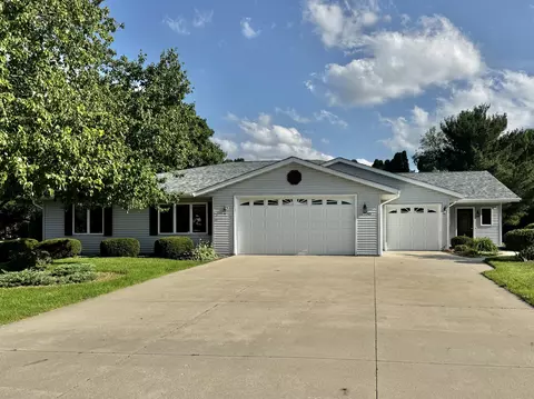 1303 Hadley, Watertown, WI 53098