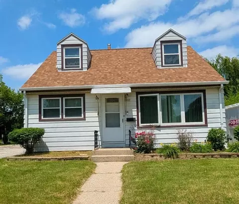 5800 W Custer, Milwaukee, WI 53218