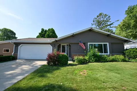 1605 Drexel, South Milwaukee, WI 53172