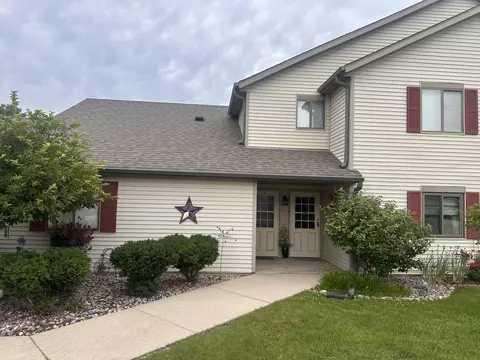 w193s7842 Overlook Bay #H, Muskego, WI 53150