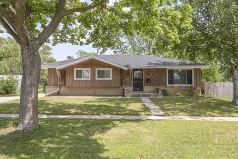 7016 N 86th, Milwaukee, WI 53224
