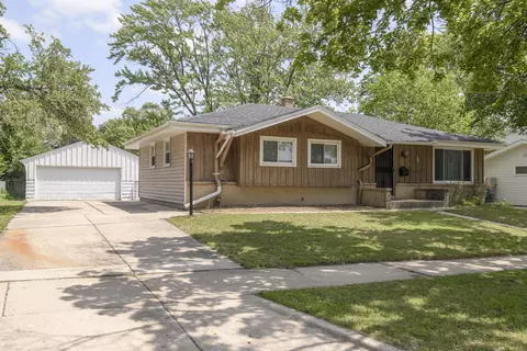 7016 N 86th, Milwaukee, WI 53224