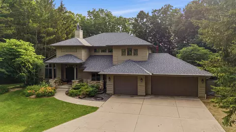 7692 Schiller, Middleton, WI 53593