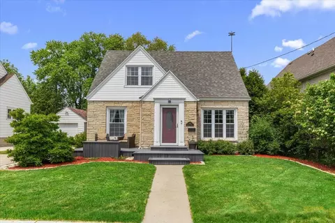 132 E Douglas, Port Washington, WI 53074