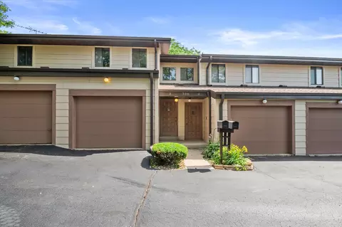 306 Sheffield #3, Waukesha, WI 53186