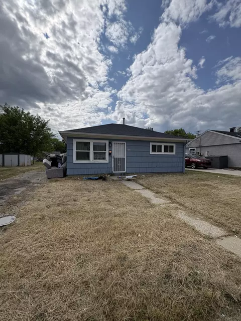 5725 N 60th, Milwaukee, WI 53218