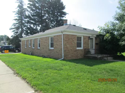 3217 Caledonia, Racine, WI 53405