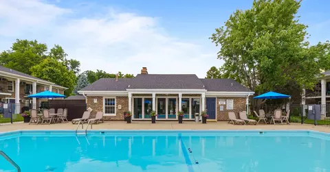 112 Hank Jay #F, Lake Geneva, WI 53147